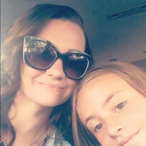 Meet your Posher, Jolene